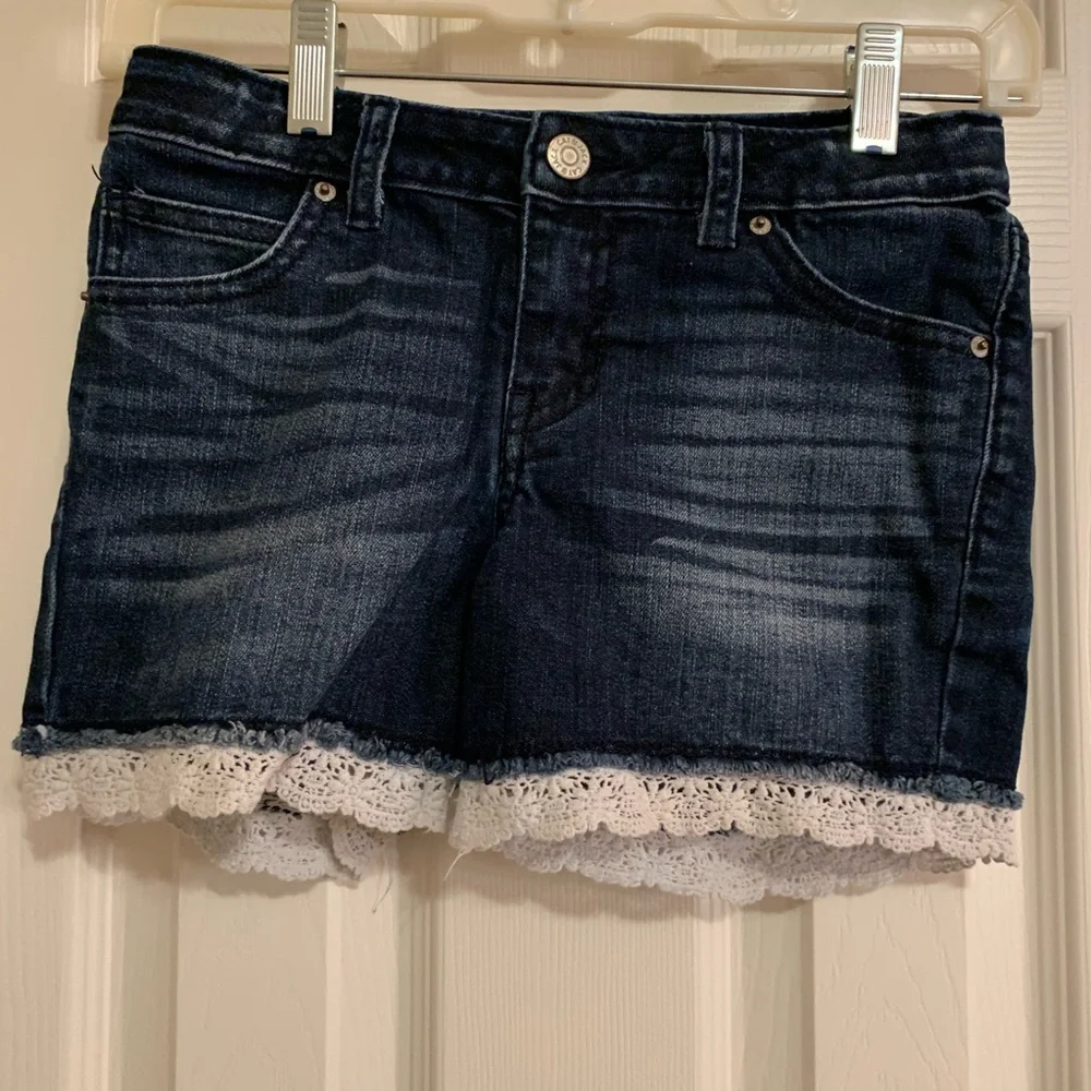 Cat & Jack girls denim shorts w/ adjustable waist Size 7